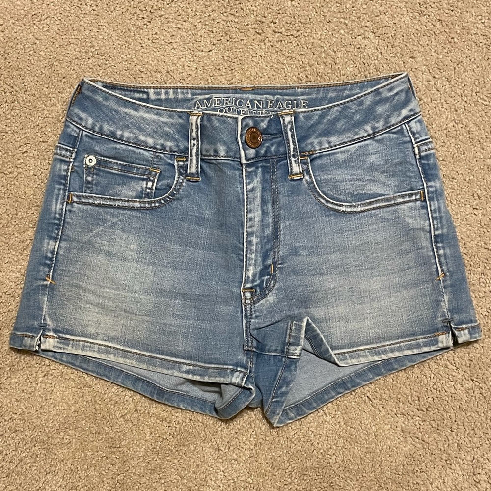 American Eagle High-Rise Shortie